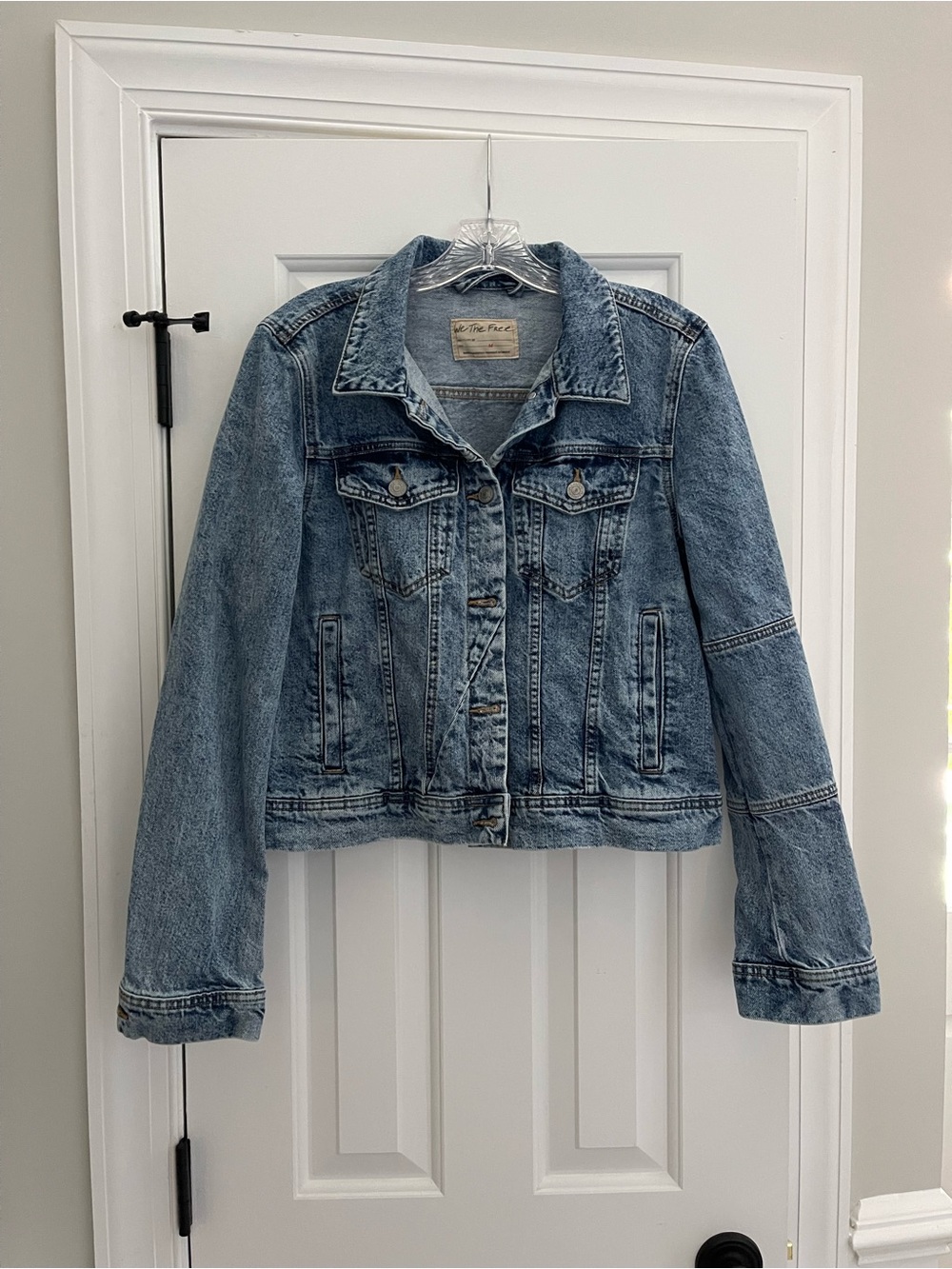 Free People Rumors Light Wash Cropped Denim Jacket - Picture 3 of 3